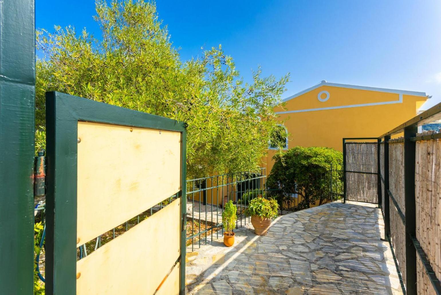 Katerina Villa Dalietatika Exterior photo
